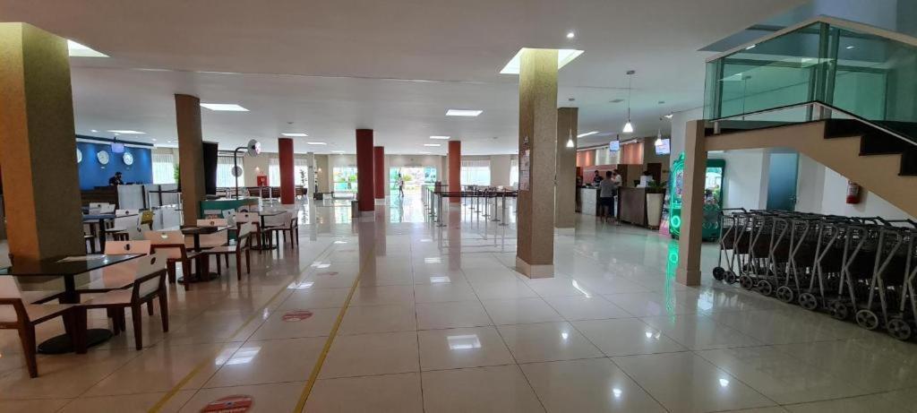 Riviera Park - Via Lacqua Hospedagem Lejlighed Caldas Novas Eksteriør billede